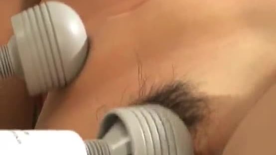 Yoshine gets her bush stimulated